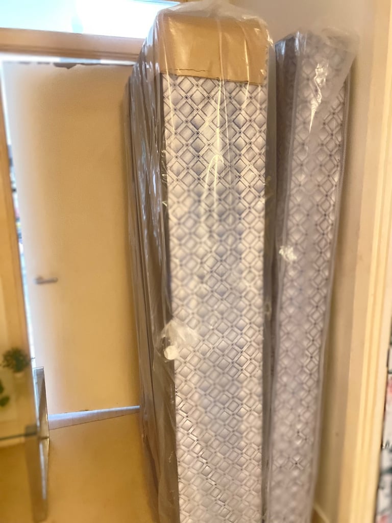 image for Single Bed Base And Mattress 