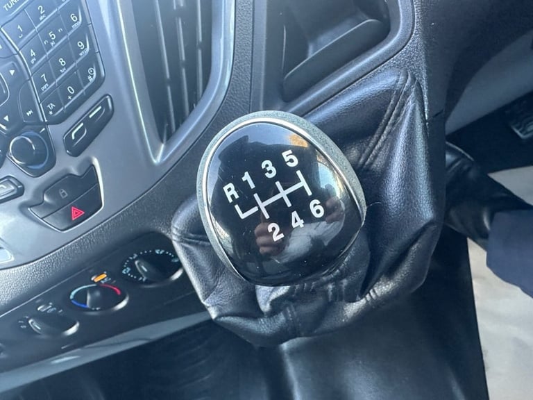 2017 Ford Transit Custom 2.0 TDCi 290 Limited Panel Van 5dr Diesel Manual L1 H2 (157 g/km, 168 bh...