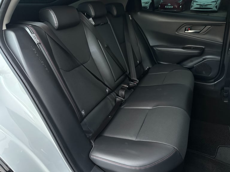 2023 TOYOTA PRIUS 2L Petrol Hybrid Electric Euro 6 Sunroof Leather 5 Seater 5dr