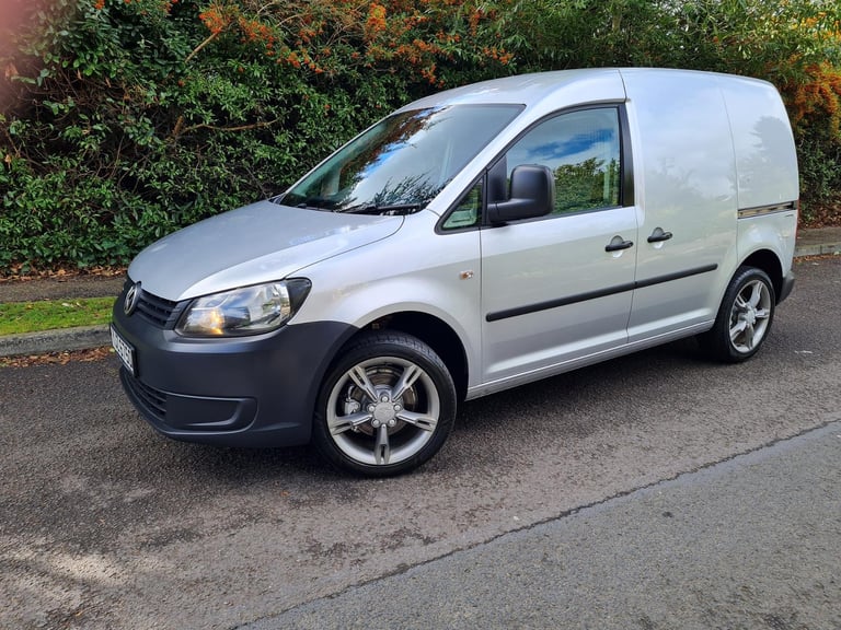 A Fabulous 2013 Volkswagen Caddy C20 TDI 1598cc Diesel Van Metallic Silver  Ply Lined Alloys 