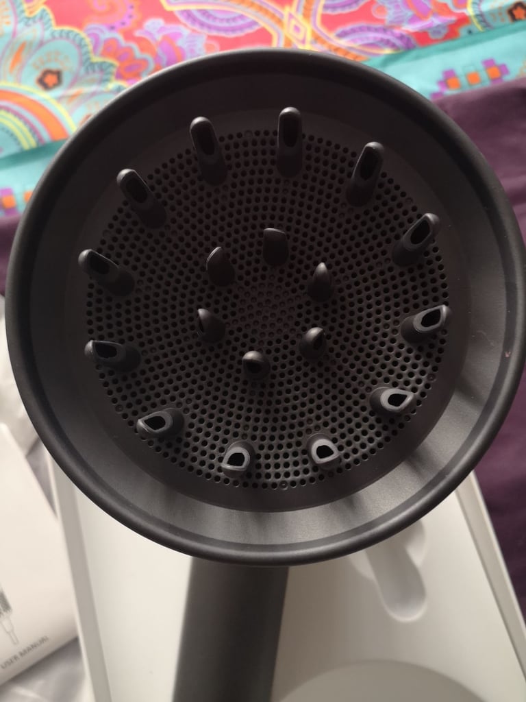 TQQ HAIRDRYER WITH DIFFUSER 