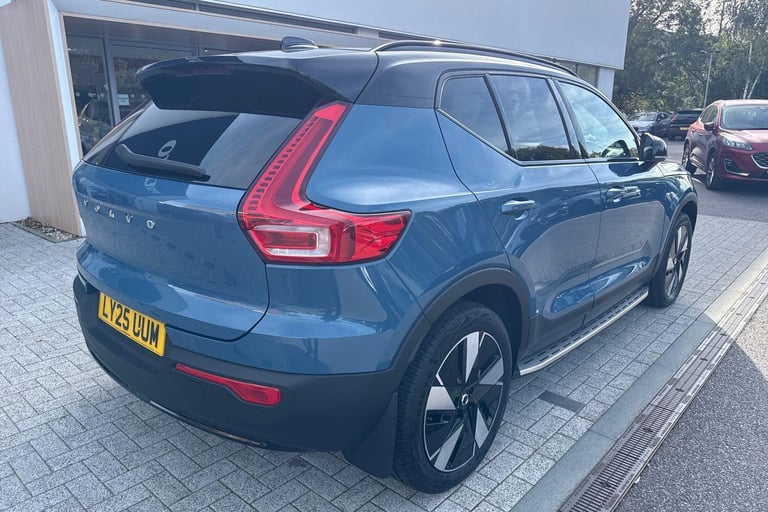 2025 Volvo EX40 185kW Extended Range Plus 78kWh 5dr Auto ESTATE ELECTRIC Automatic