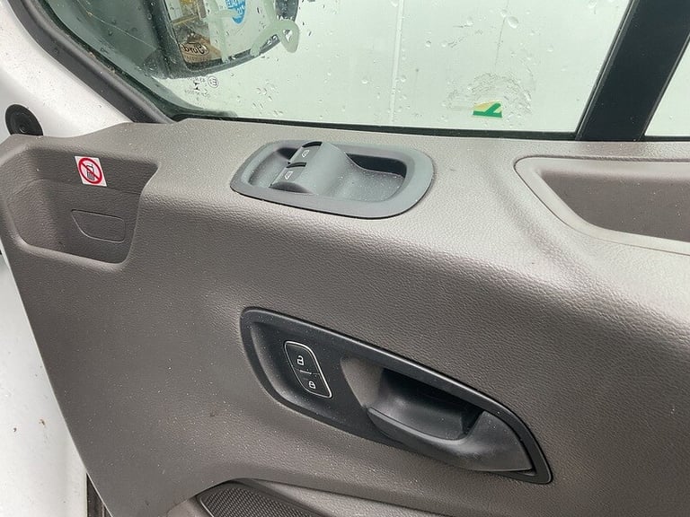 2019 Ford Transit 460 EcoBlue Leader 17 Seat Minibus Minibus Diesel Manual