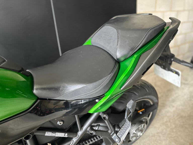 Stunning Low Mileage 2023/23 Kawasaki Ninja H2 SX Motorcycle 