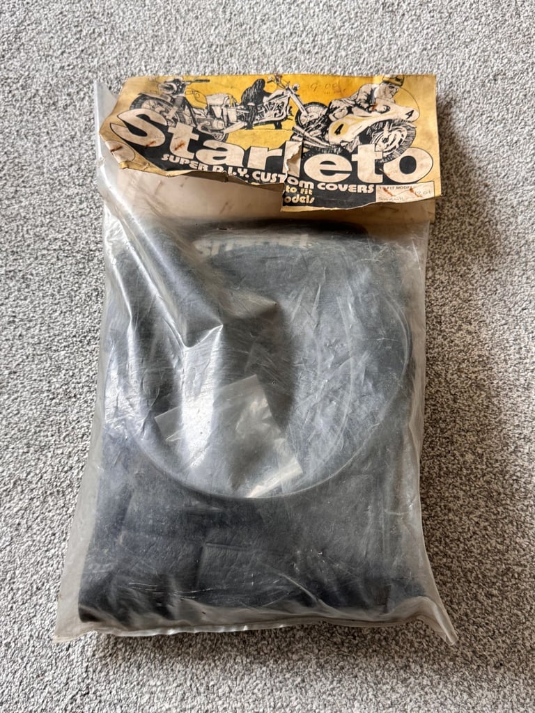 Suzuki 1970s seat cover