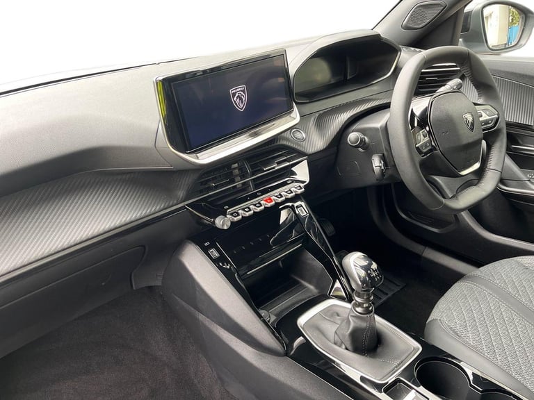  Peugeot 2008 SUV 1.2 Puretech Allure Suv 5dr Petrol Manual Euro 6 s/s 100 Ps