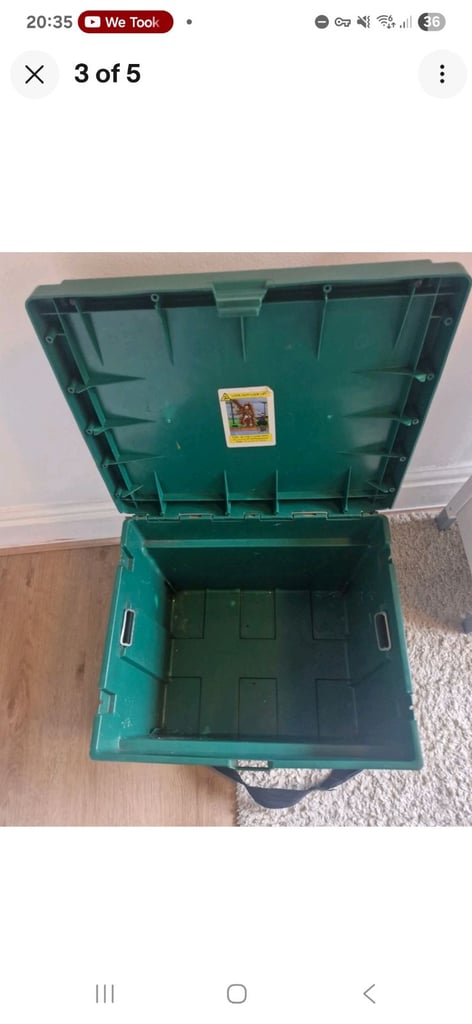 Shakespeare Fishing Seat Box with  Bait Side Tray Green Arm Strap