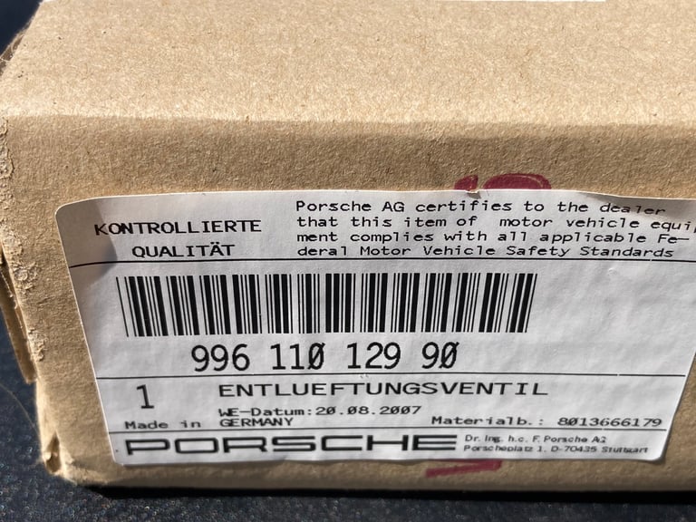 Porsche bleeder valve 996.110.129.9zero