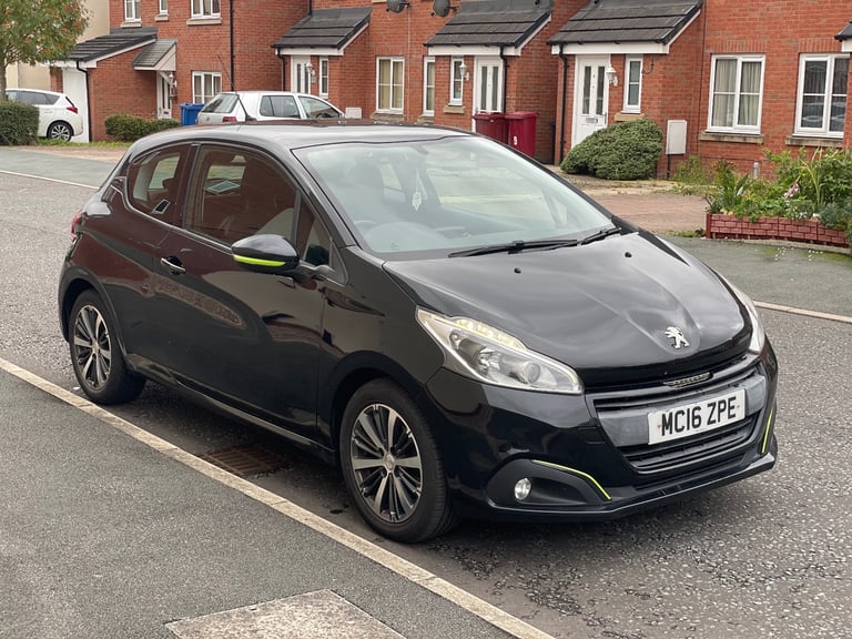 Peugeot, 208, Hatchback, 2016, Manual, 1199 (cc), 3 doors
