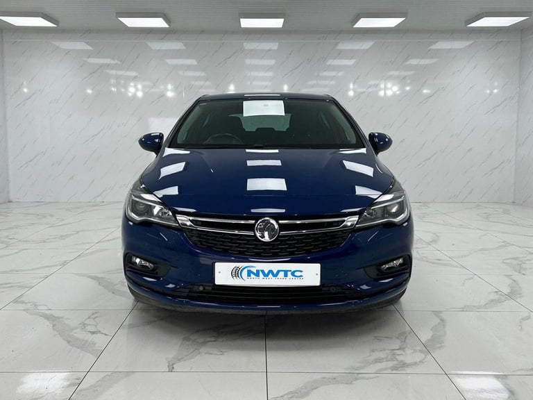 2019 Vauxhall Astra 1.6 CDTi ecoTEC BlueInjection Tech Line Nav Hatchback 5dr Diesel Manual Eur H...