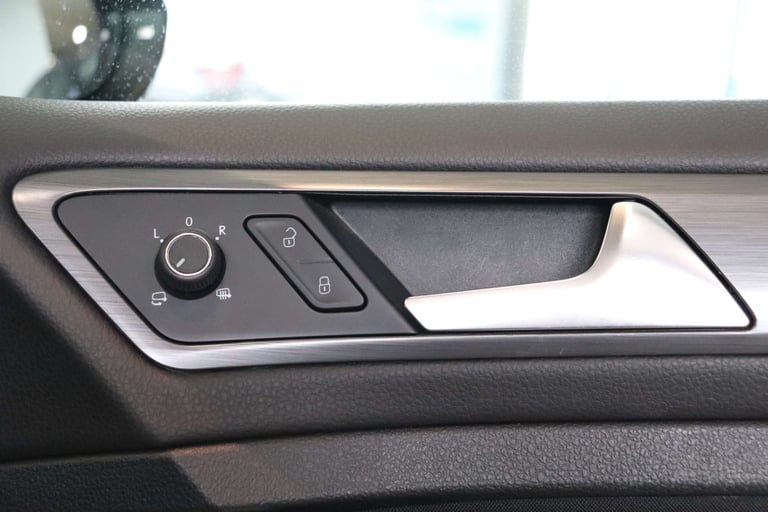 2019 Volkswagen Golf 1.6 Golf Match TDI Semi-Auto 5dr Estate Diesel Automatic