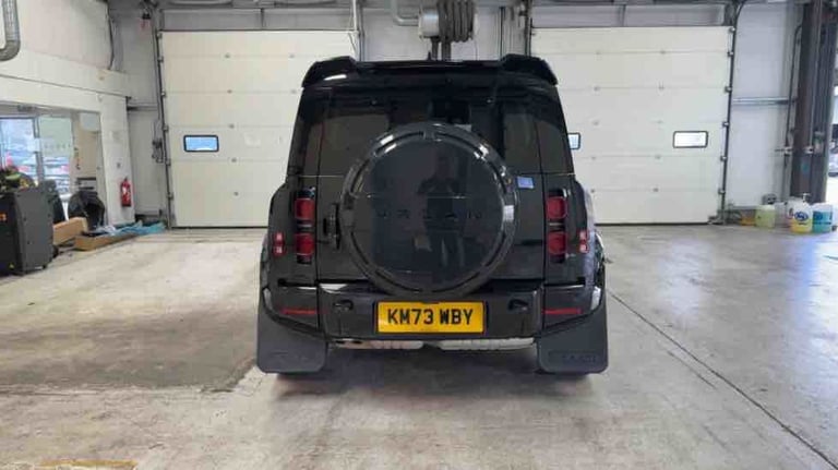 2024 Land Rover Defender 110 3.0 D300 MHEV X-Dynamic SE SUV 5dr Diesel Auto 4WD Euro 6 (s/s) (300...