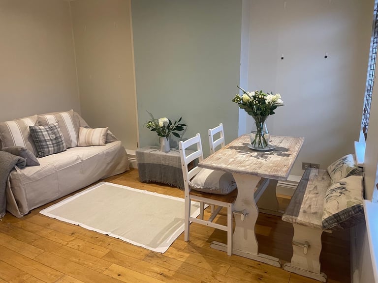 2 Bed Flat, Colston Road, East Sheen SW14