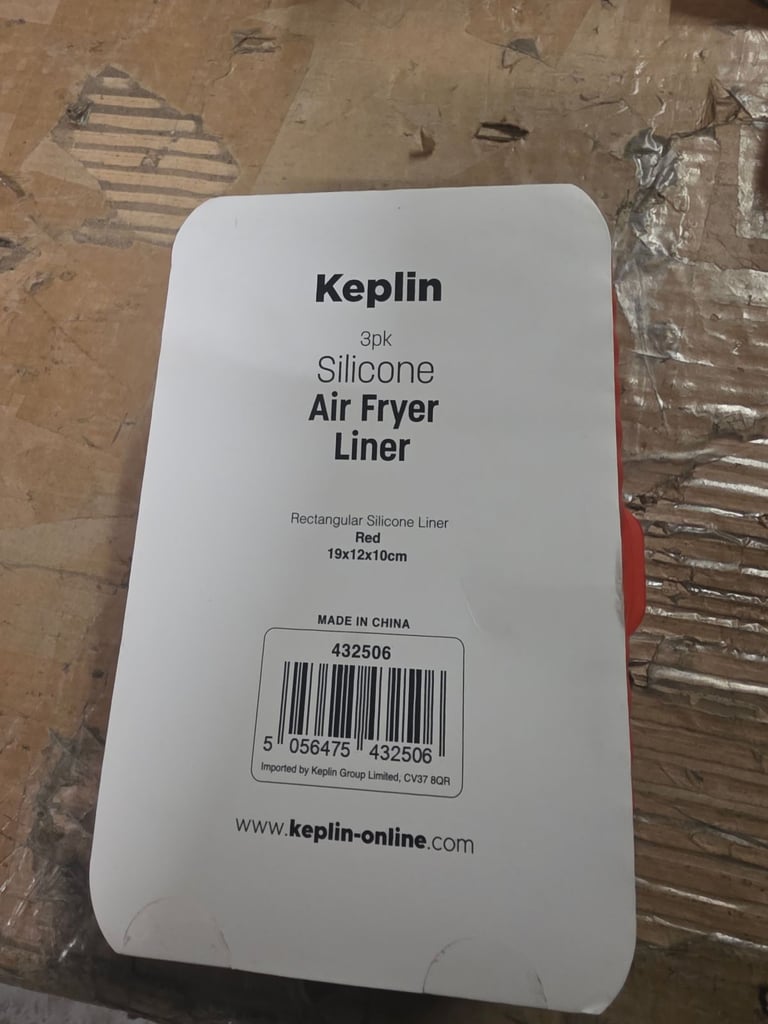 A new pack 3 of red silicon liners they fit a 7.6 L ,8L, and 9.5 L .