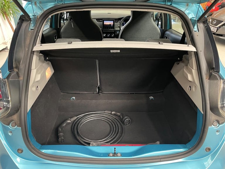 2020 Renault Zoe R135 52kWh Iconic Auto 5dr (i, Rapid Charge) HATCHBACK Electric Automatic