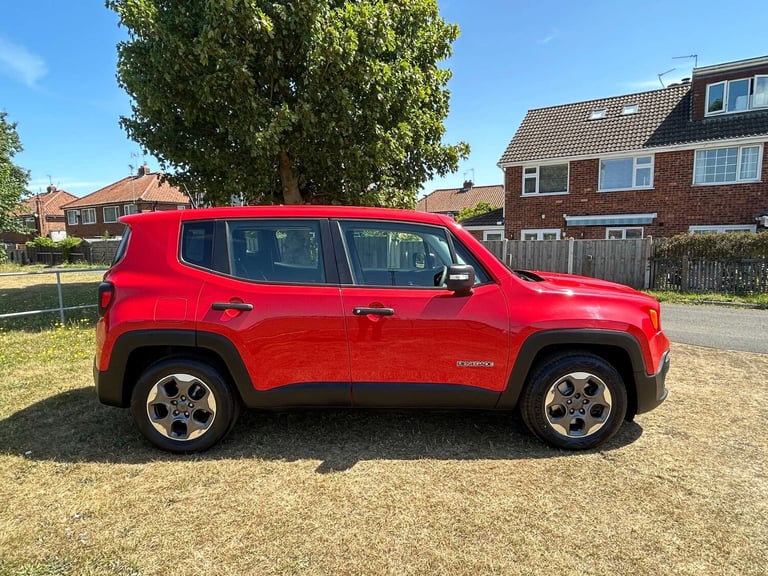 2015 Jeep Renegade 1.6 E-torQ Sport 5dr ESTATE PETROL Manual