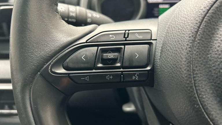 2022 Toyota Yaris 1.5 VVT-h Design Hatchback 5dr Petrol Hybrid E-CVT Euro 6 (s/s) (116 ps) HATCHB...