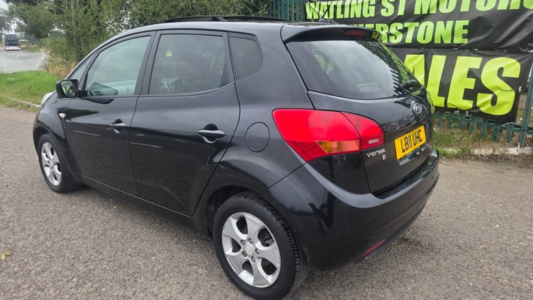 2011 Kia Venga 1.6 3 5dr Auto HATCHBACK Petrol Automatic
