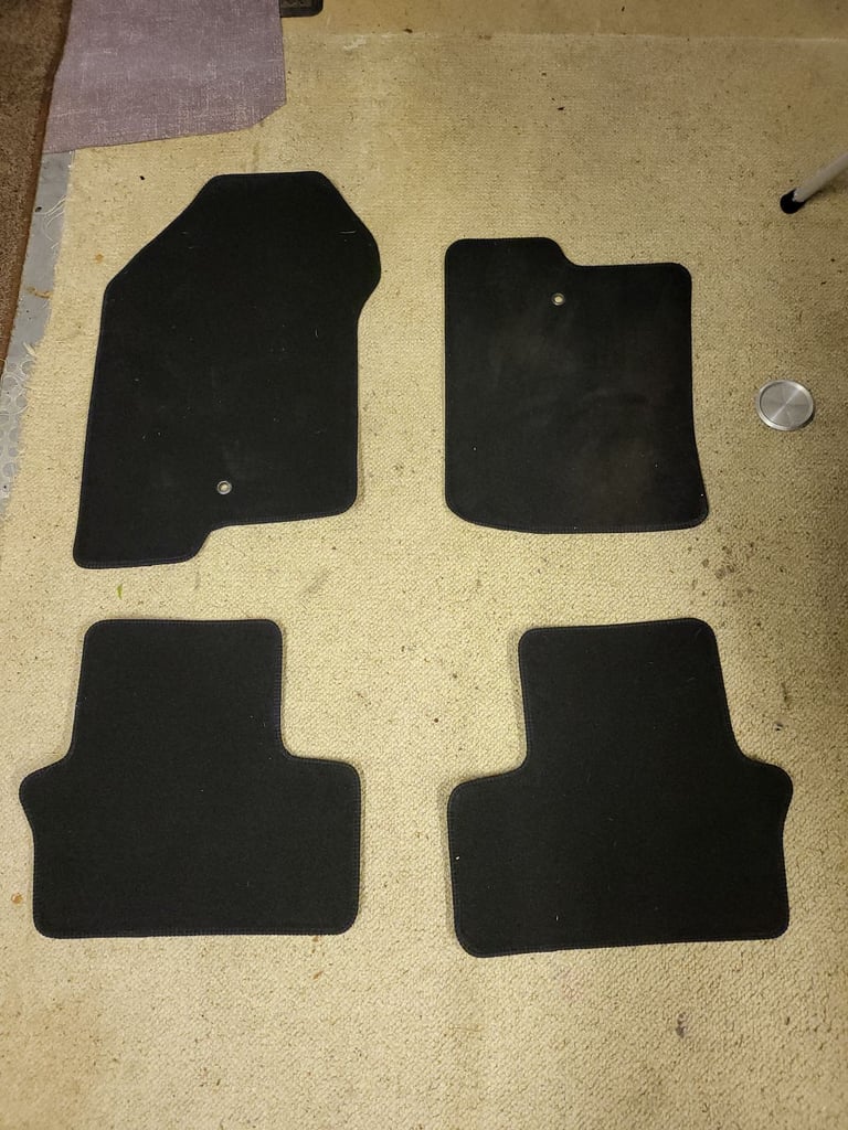 CAR MATS CHRYSLER JEEP PATRIOT