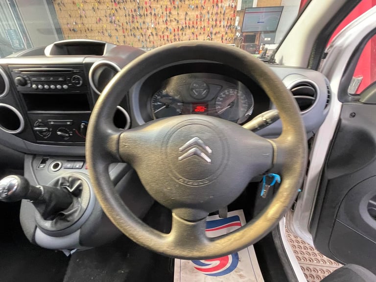 2009 Citroen Berlingo Berlingo Multispace VTR HDi 75 Camper DIESEL Manual