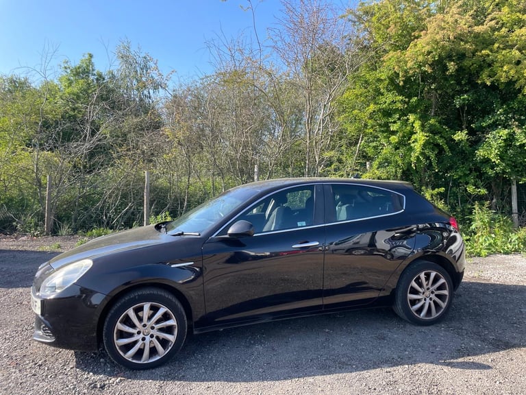 ALFA ROMEO GIULIETTA 2.0 JTDM LUSSO 12 REG 5 DOOR MOT APRIL 29TH 2026 TAX£35 LOW INSURANCE 60+MPG