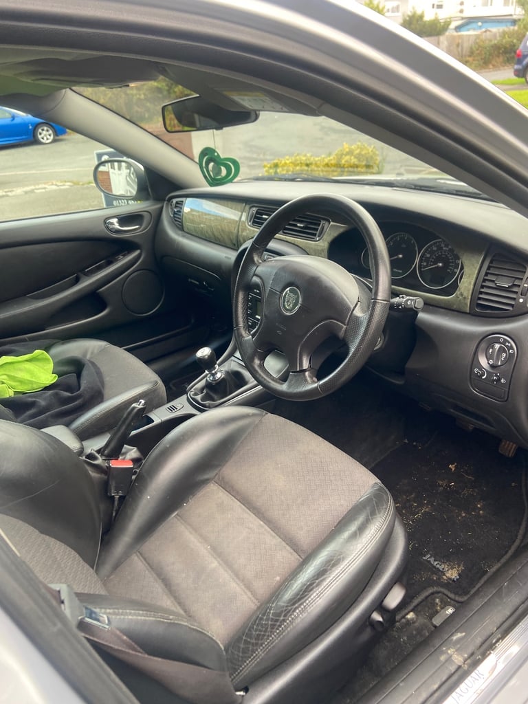 Jaguar, X-TYPE, Saloon, 2002, Manual, 2495 (cc), 4 doors