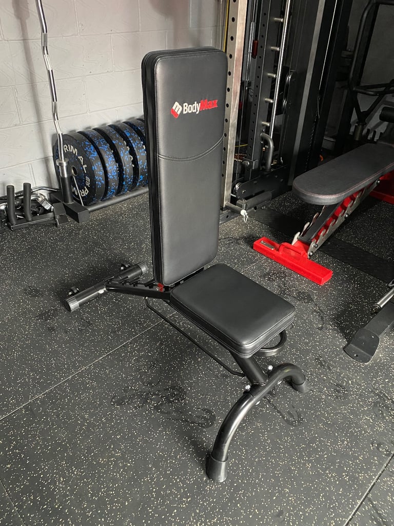 Bodymax CF325 FID adjustable weight bench.