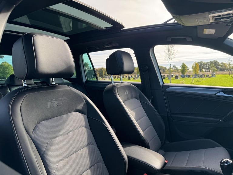 2017 Volkswagen Tiguan 2.0 TDi 150 R-Line 5dr ESTATE DIESEL Manual