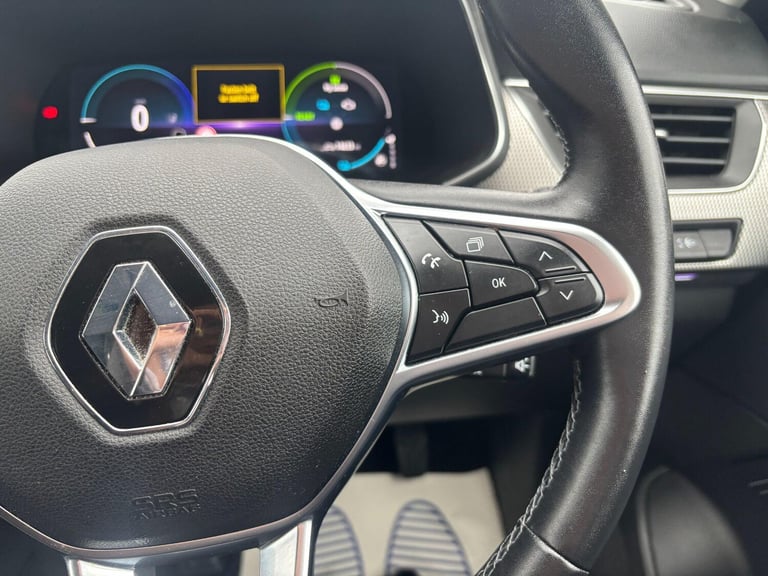 2023 Renault Arkana techno E-Tech hybrid 145 auto my22 COUPE Petrol/Electric Hybrid Automatic