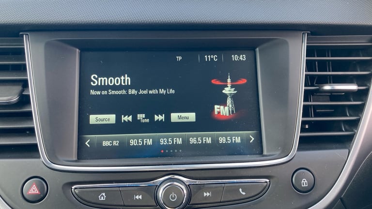 2022 Vauxhall Crossland 1.2 Design 5dr Petrol Hatchback Hatchback Petrol Manual