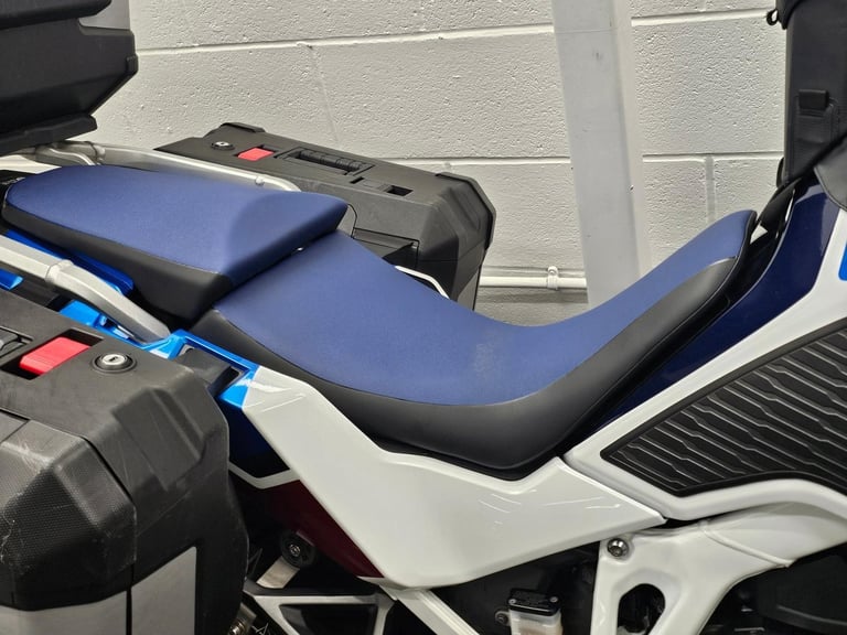 Honda CRF1100 Africa Twin ** 1 Owner - Full Luggage - Warranty **