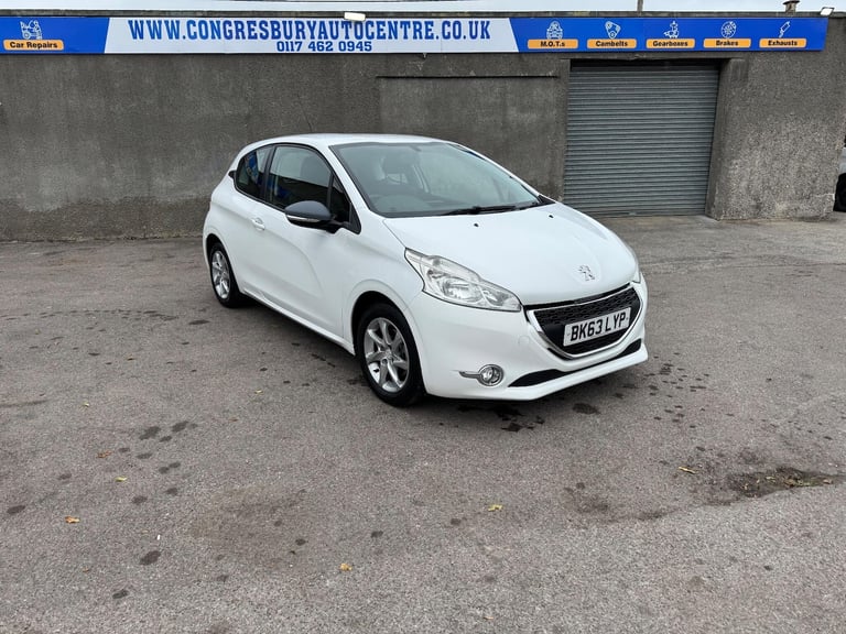 2013 Peugeot 208 1.2 VTi Active Euro 5 3dr HATCHBACK Petrol Manual