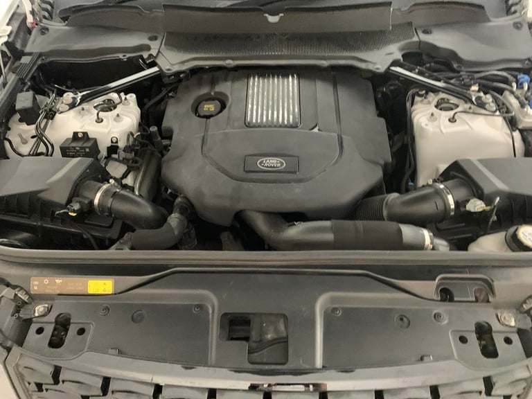 2019 Land Rover Discovery 3.0 SD V6 HSE SUV 5dr Diesel Auto 4WD Euro 6 (s/s) (306 ps) - AUTO PARK...