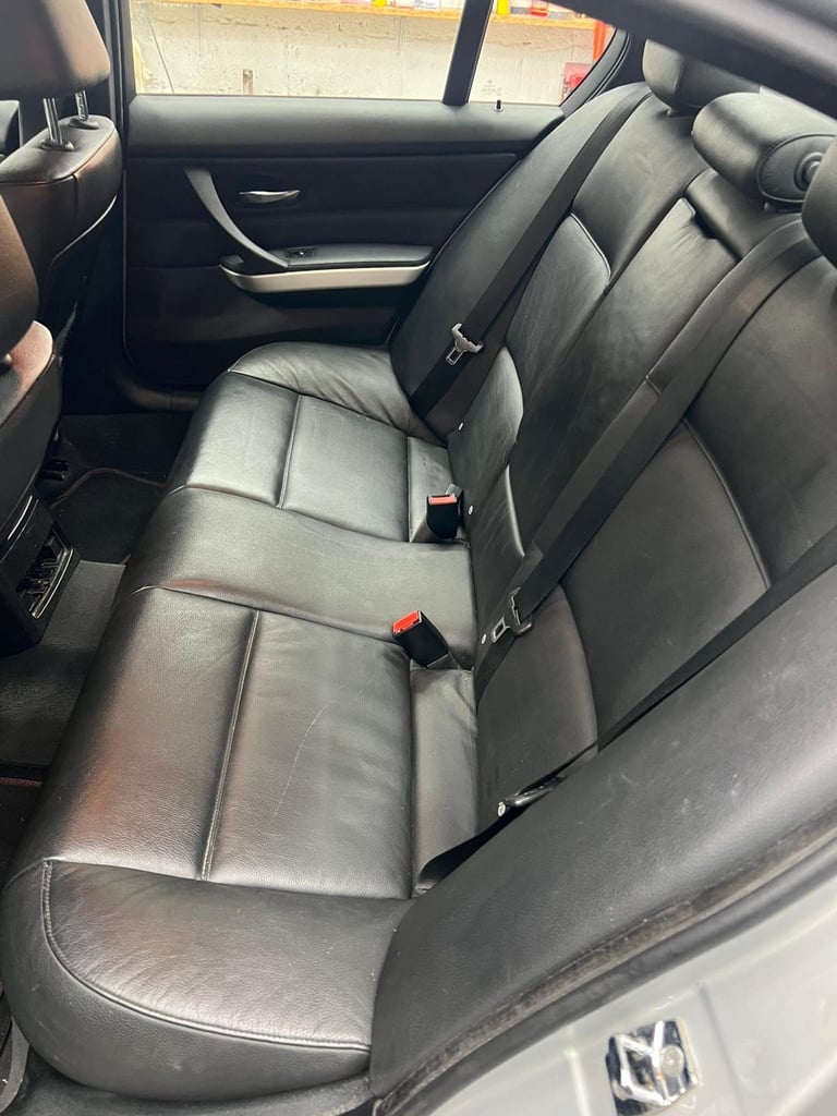 BMW, 3 SERIES, Saloon, 2007, Manual, 1995 (cc), 4 doors