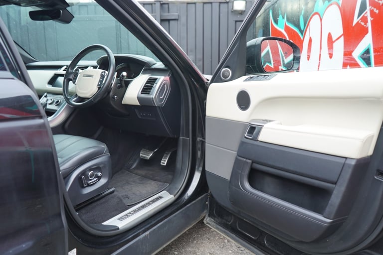 2017 Land Rover Range Rover Sport 3.0 SD V6 Autobiography Dynamic SUV 5dr