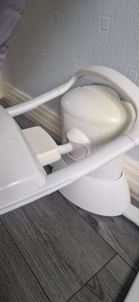 Graco electric swing chair 