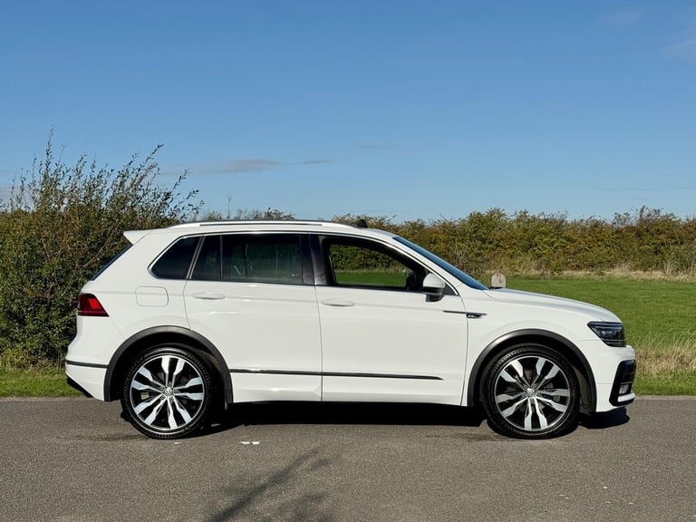2017 Volkswagen Tiguan 2.0 TDi 150 R-Line 5dr ESTATE DIESEL Manual