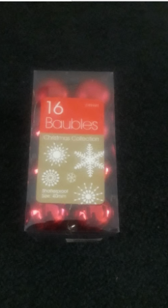 16 PIECES RED DECORATIONS