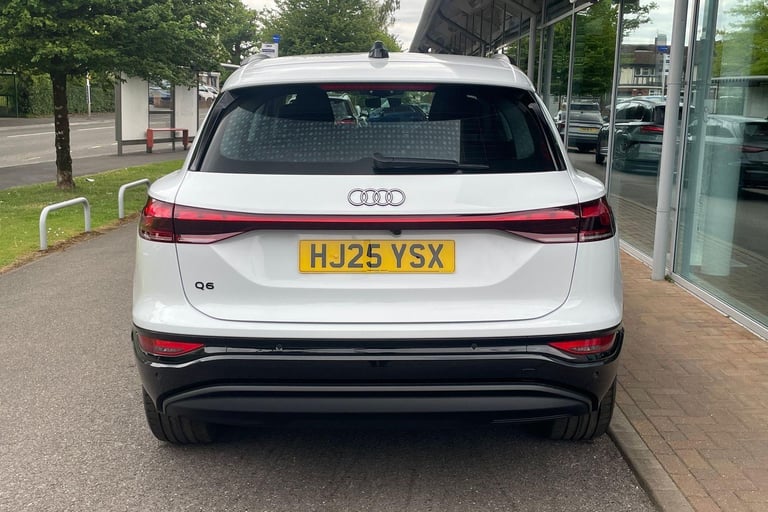 2025 Audi Q6 e-tron 100kWh Performance Sport SUV 5dr Electric Auto (306 ps) ESTATE Electric Autom...
