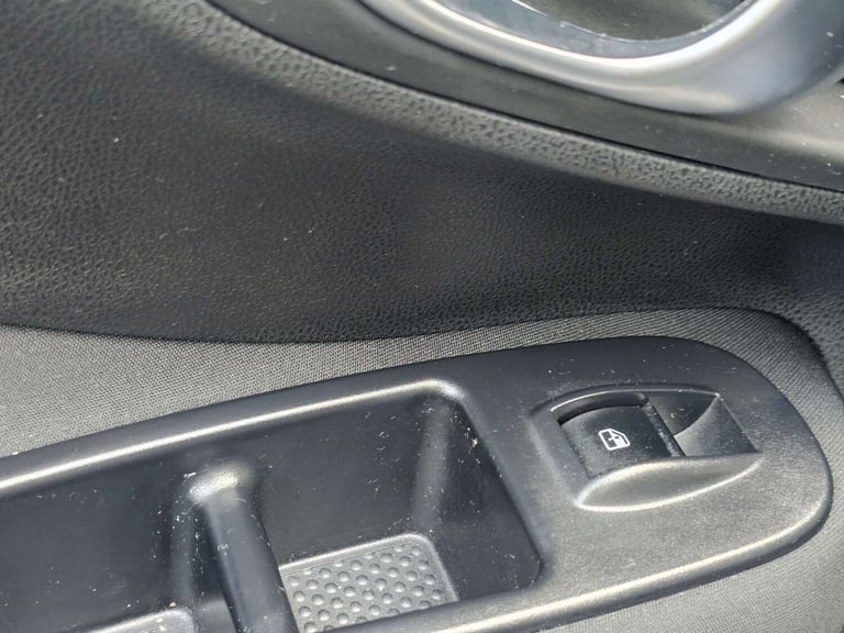 2019 Fiat 500L 1.4 City Cross 5dr MPV PETROL Manual