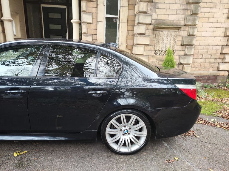 BMW, 5 SERIES, Saloon, 2009, Semi-Auto, 2993 (cc), 4 doors