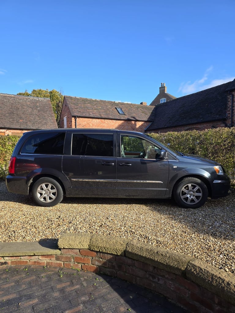 Chrysler, GRAND VOYAGER, MPV, 2014, Automatic, 2777 (cc), 5 doors