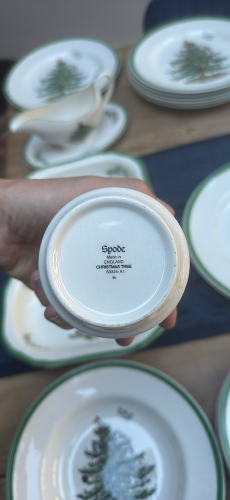 Spode Christmas dinner set 