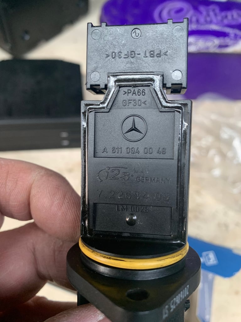 image for Mercedes ml 270 cdi 2001 maf sensor 