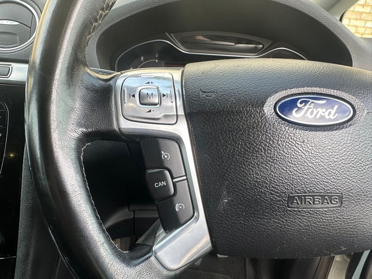2011 Ford S-Max 2.0 TDCi 140 Titanium 5dr MPV Diesel Manual