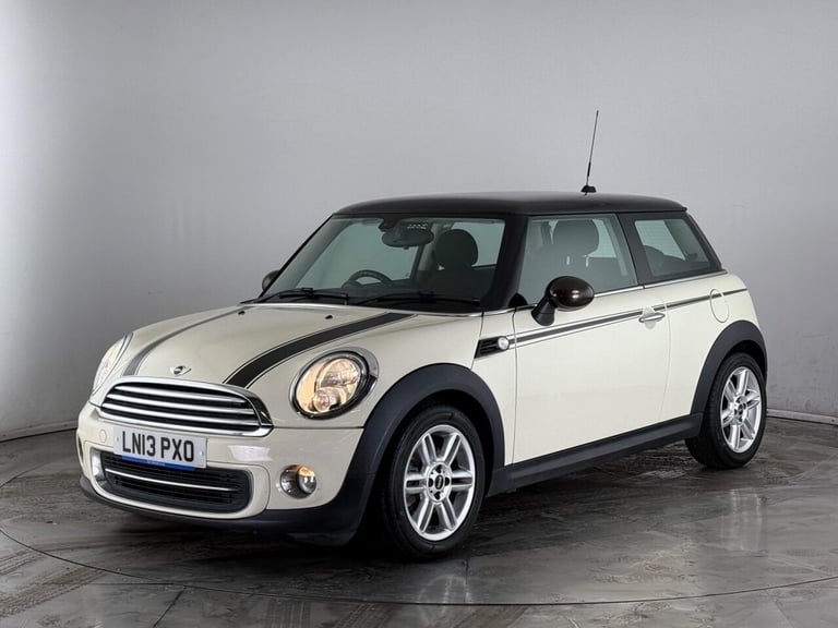 2013 MINI Hatch 1.6 Cooper Auto Euro 5 3dr Hatchback Petrol Automatic