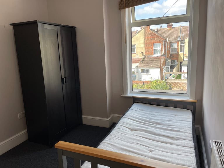 Double room to rent 