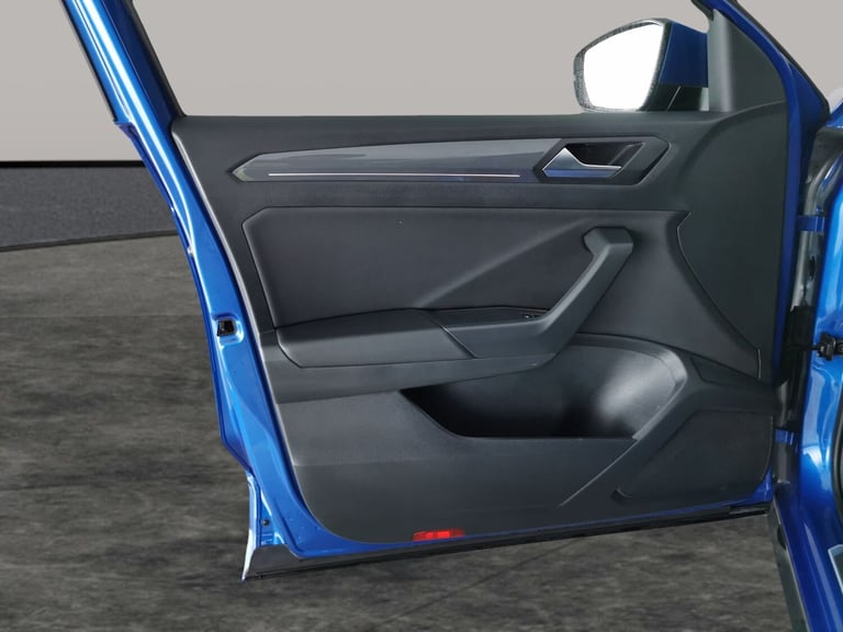 2021 Volkswagen T-Roc 1.5 TSI EVO R-Line 5dr DSG HATCHBACK PETROL Automatic