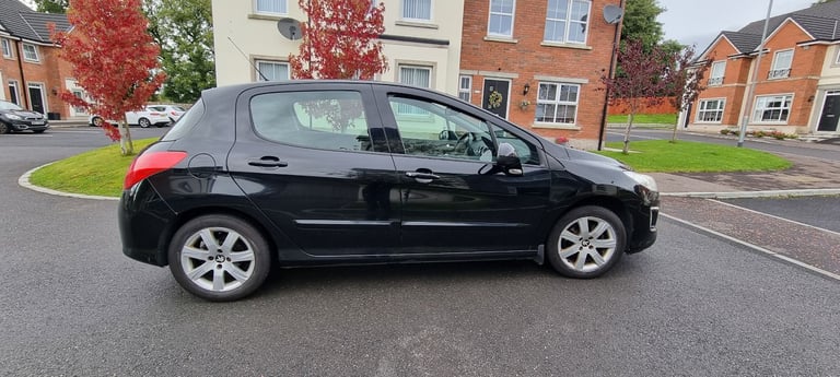 Peugeot, 308, Hatchback, 2012, Manual, 1560 (cc), 5 doors
