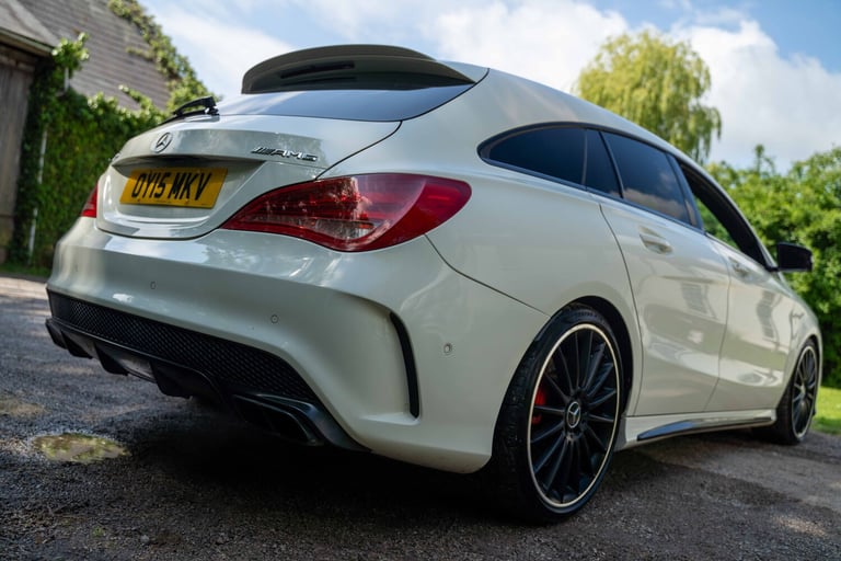 2015 Mercedes-Benz CLA45 AMG 4 Matic Shooting Brake Estate Pan roof, Huge Spec!